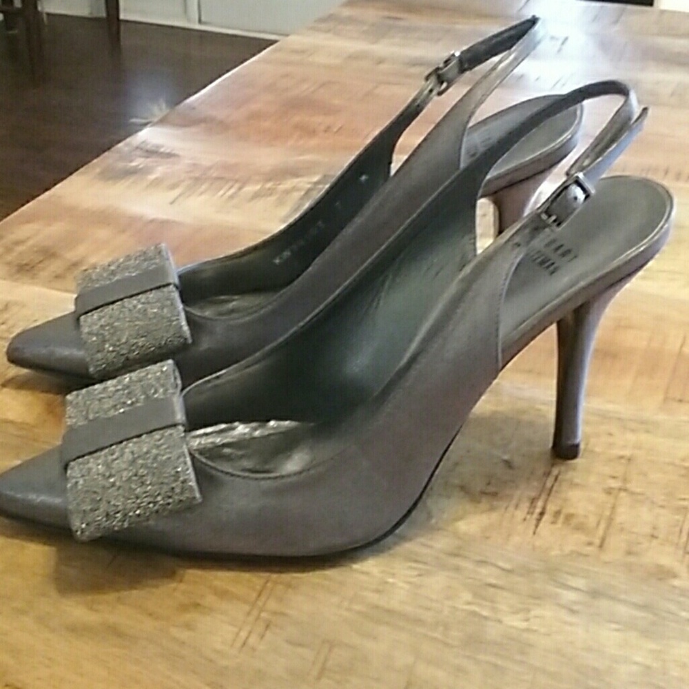 Stuart Weitzman pumps - Picture 2 of 5